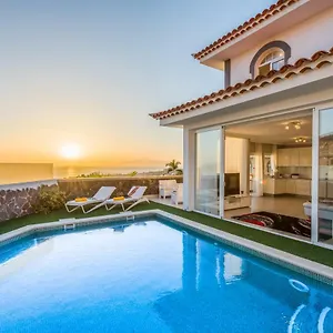 luxury-villa-ocean-view-costa-adeje-tenerife.in-canary-islands.com/