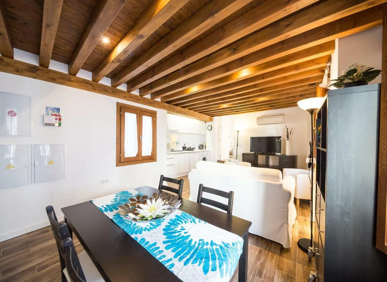 Apartamento Livings en Elvira Centro Granada